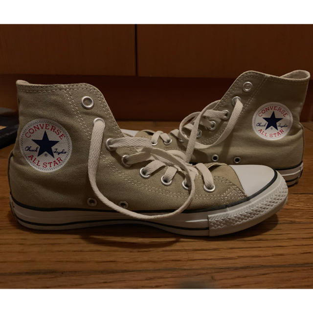 CONVERSE(コンバース)のコンバース ハイカット (ベージュ) レディースの靴/シューズ(スニーカー)の商品写真