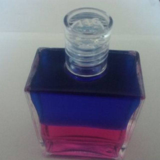 【最新ボトル】イクイリブリアムボトル 116番　女王マブ コスメ/美容の香水(ユニセックス)の商品写真
