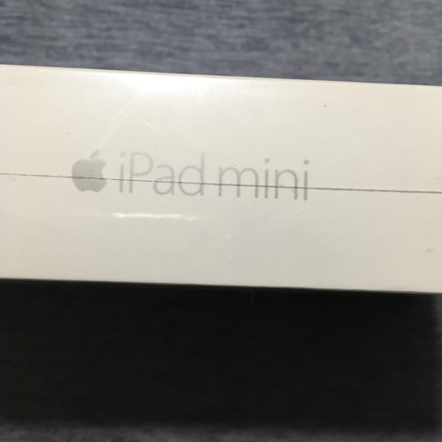 【新品未開封】iPad mini4 128GB Wifi シルバースマホ/家電/カメラ