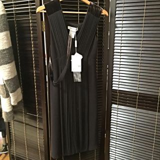 マックスマーラ(Max Mara)のMAX MARAワンピース未使用値下げ(ひざ丈ワンピース)