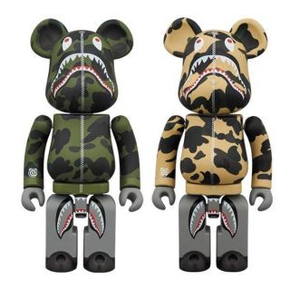 メディコムトイ(MEDICOM TOY)の1ST CAMO SHARK BE@RBRICK 超合金 GREEN／YELLO(その他)