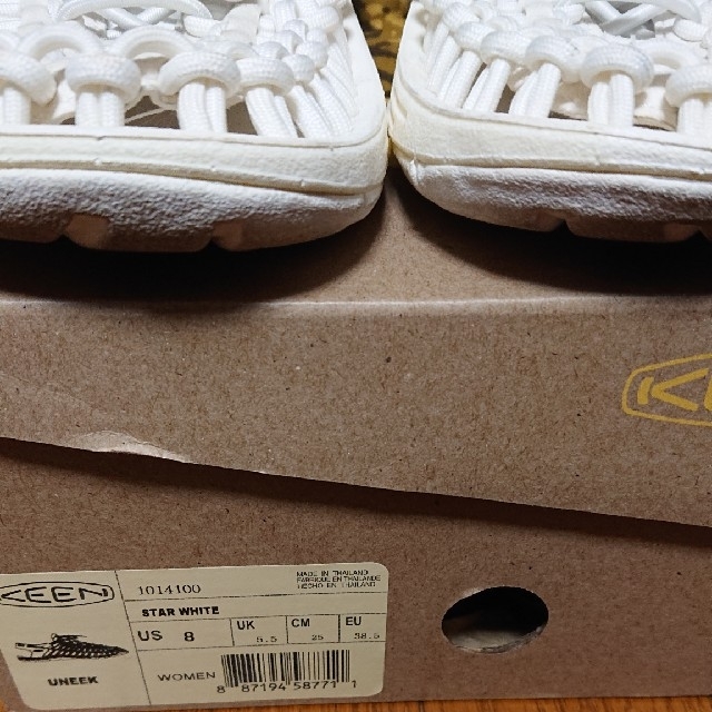 KEEN(キーン)のKEEN [UNEEK]  25㎝(US8) レディースの靴/シューズ(サンダル)の商品写真