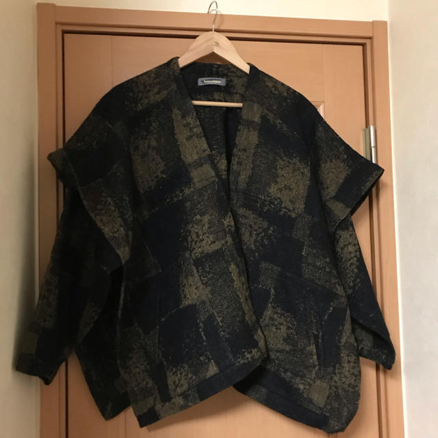 ISSEY MIYAKE(イッセイミヤケ)のissey miyake 80s カーディガン ジャケット ポンチョ メンズのジャケット/アウター(ポンチョ)の商品写真