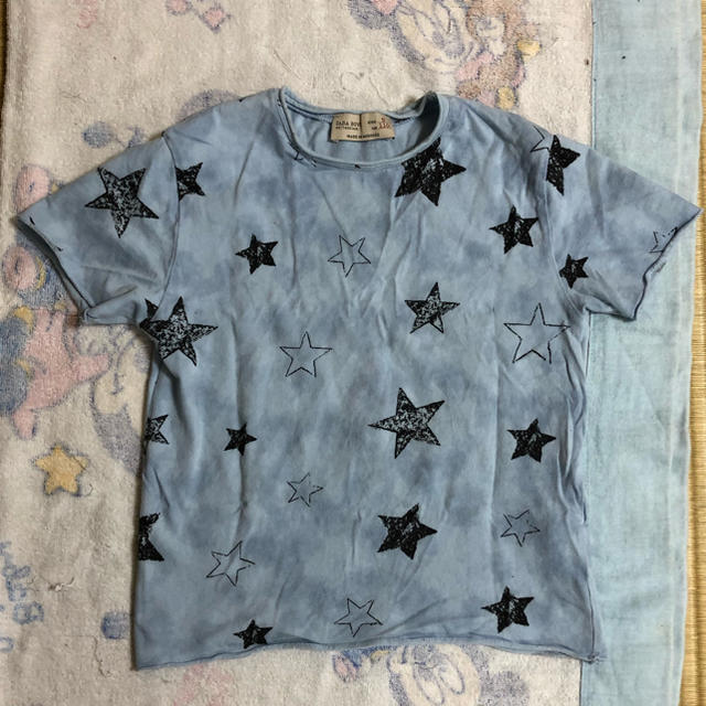 ZARA(ザラ)のai★様専用      ZARA 星柄Tシャツ キッズ/ベビー/マタニティのキッズ服男の子用(90cm~)(Tシャツ/カットソー)の商品写真