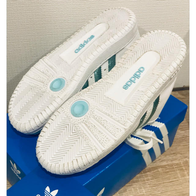 adidas(アディダス)のしょこ様　【専用】 レディースの靴/シューズ(スニーカー)の商品写真