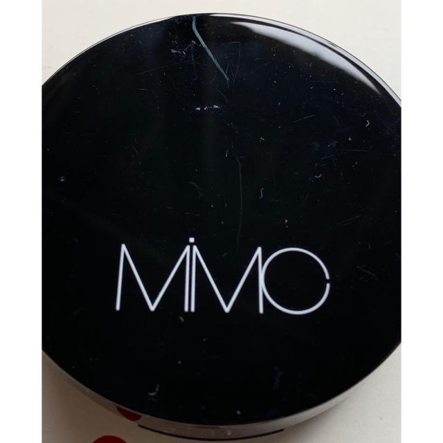 MiMC(エムアイエムシー)のMIMC ミネラル エッセンス モイスト ファンデーション コスメ/美容のベースメイク/化粧品(ファンデーション)の商品写真