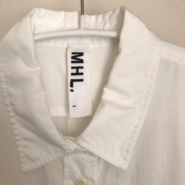 MARGARET HOWELL(マーガレットハウエル)のMHL白ブラウス サイズ1 レディースのトップス(シャツ/ブラウス(長袖/七分))の商品写真