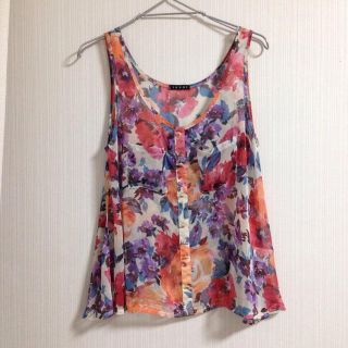 イング(INGNI)のINGNI♡花柄ノースリーブ(カットソー(半袖/袖なし))