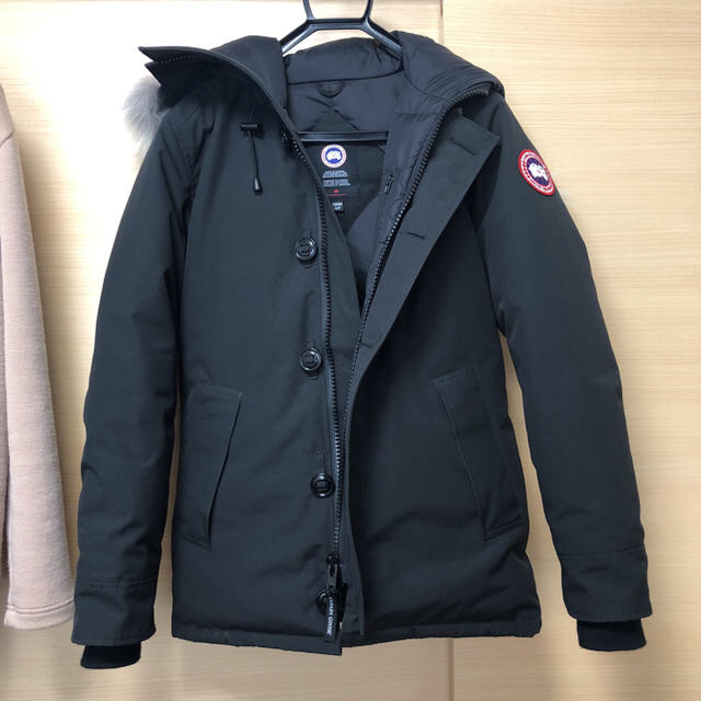 CANADA GOOSE(カナダグース)の【超美品】カナダグース シャトー S ブラック メンズのジャケット/アウター(ダウンジャケット)の商品写真