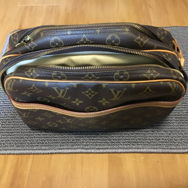 LOUIS VUITTON - ルイビトン ショルダーバック の通販 by 白くまくん's shop｜ルイヴィトンならラクマ