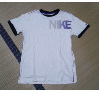 ナイキ(NIKE)のNIKE　Tシャツ　白(Tシャツ(半袖/袖なし))