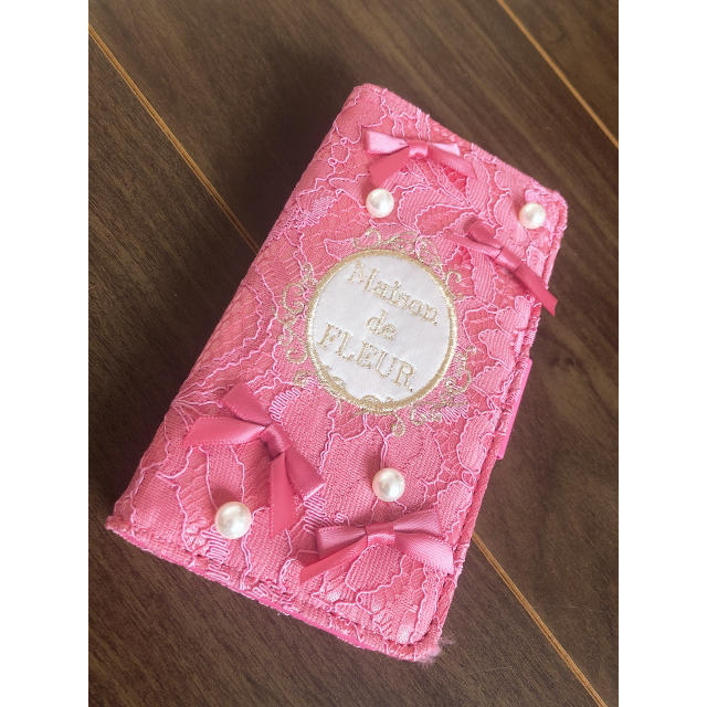 プラダ iphonexr ケース 手帳型 - Maison de FLEUR - Maison de FLEUR♡iPhone7.8ケースの通販 by りなぴめ's shop｜メゾンドフルールならラクマ