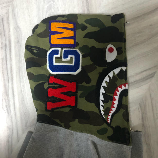 A  BATHING APE シャークパーカー 値下げしました！ 1