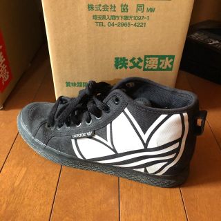 アディダス(adidas)のアディダス スニーカー(スニーカー)