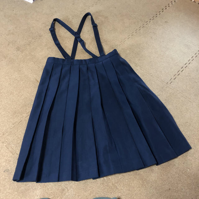 制服スカート ネイビー 150 小学校 紺 キッズ/ベビー/マタニティのキッズ服女の子用(90cm~)(スカート)の商品写真