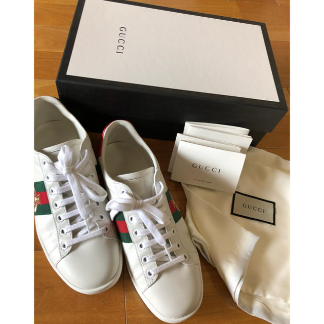 GUCCI スニーカー 37のサムネイル