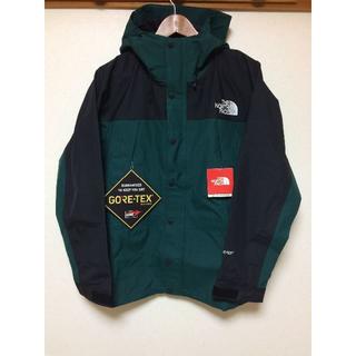 ザノースフェイス(THE NORTH FACE)の新品■Ｍ■18AW■THE NORTH FACE マウンテンライト グリーン(ナイロンジャケット)