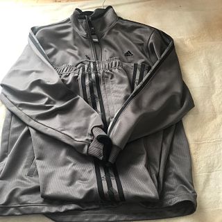 アディダス(adidas)の【美品】アディダス 春物ジャージ 上下セット(ジャージ)