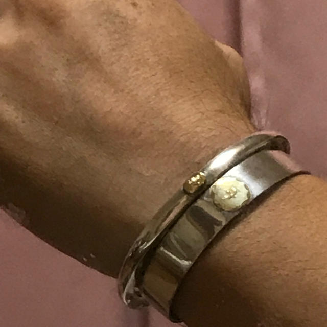 アイテム一覧 goro´s ゴローズ 平打ちブレス 顔ブレス M 2個セット アイテム一覧 goro´s ゴローズ 平打ちブレス 顔ブレス M 2個セット
