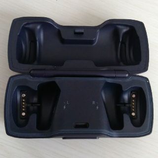 ボーズ(BOSE)のBOSE soundsport free charging case (ヘッドフォン/イヤフォン)