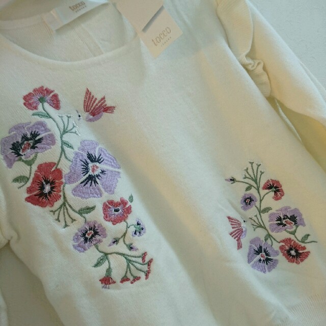 tocco(トッコ)の新品*°♡tocco*°♡フラワー刺繍ニット レディースのトップス(ニット/セーター)の商品写真