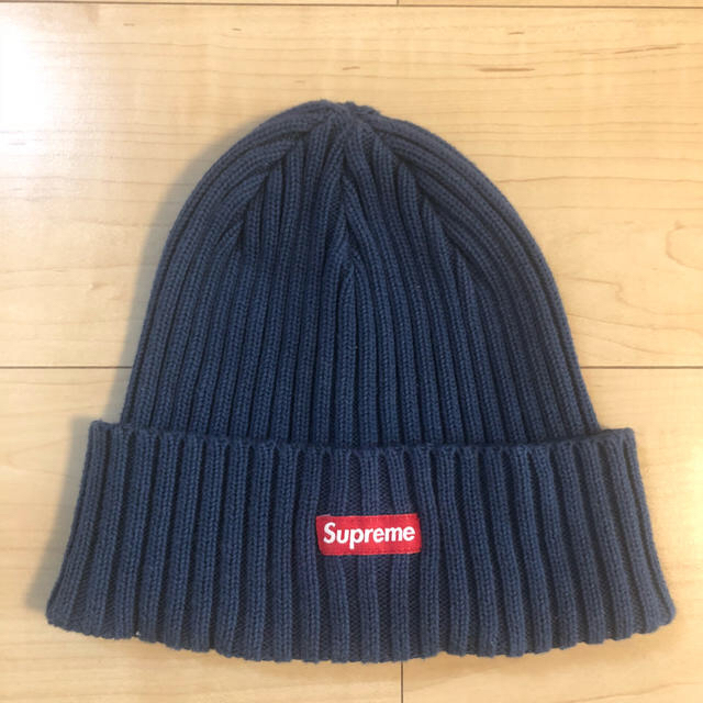 Supreme(シュプリーム)の美品 supreme ビーニー ニット帽 メンズの帽子(ニット帽/ビーニー)の商品写真