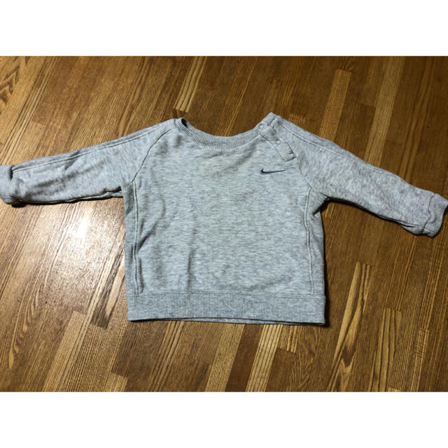 NIKE(ナイキ)の値下げ 早いもの勝ちNIKE  ナイキ スウェット キッズ/ベビー/マタニティのベビー服(~85cm)(トレーナー)の商品写真