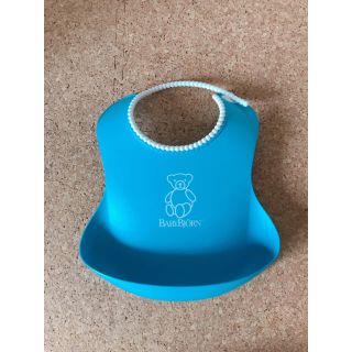 ベビービョルン(BABYBJORN)のベビービョルン スタイ 水色 中古 美品(お食事エプロン)