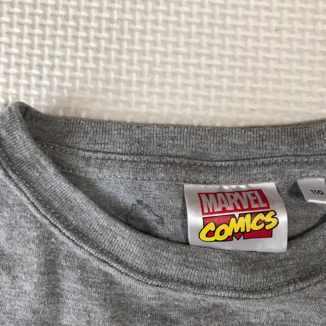 GU(ジーユー)のGU Tシャツ MARVEL グレー キッズ/ベビー/マタニティのキッズ服男の子用(90cm~)(Tシャツ/カットソー)の商品写真