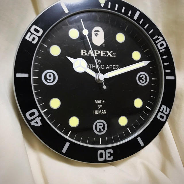 A BATHING APE(アベイシングエイプ)のBAPEX 時計 インテリア/住まい/日用品のインテリア小物(置時計)の商品写真