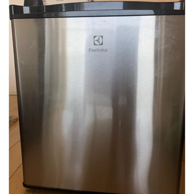 Electrolux(エレクトロラックス)の小型冷蔵庫 45L エレクトロラックス スマホ/家電/カメラの生活家電(冷蔵庫)の商品写真