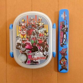 カメンライダーバトルガンバライド(仮面ライダーバトル ガンバライド)の仮面ライダーディケィド お弁当箱とお箸(弁当用品)