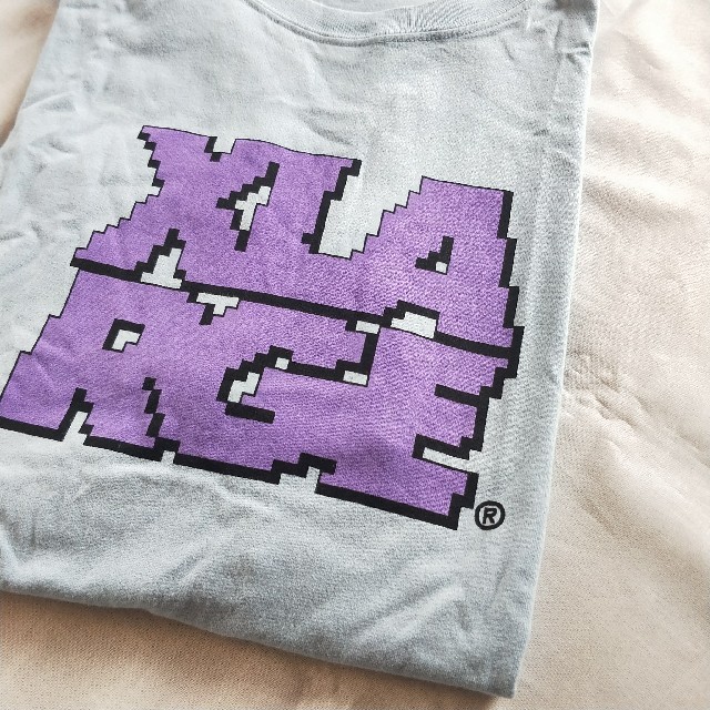 XLARGE(エクストララージ)のXlarge ピクセルロゴ　Ｔシャツ メンズのトップス(Tシャツ/カットソー(半袖/袖なし))の商品写真