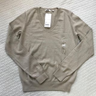 ユニクロ(UNIQLO)のRay様専用☆新品 ユニクロ ウォッシャブルコットン Vネックセーター(ニット/セーター)