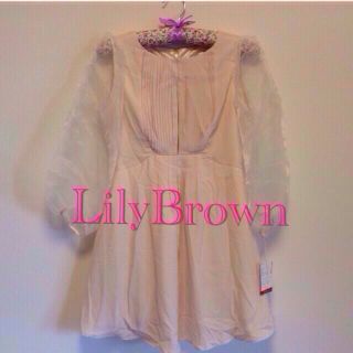 リリーブラウン(Lily Brown)の品ある可愛いワンピース♡(ミニワンピース)