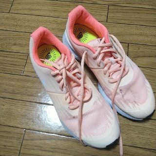 ナイキ(NIKE)のナイキ ピンク 25cm レディース 中古(スニーカー)