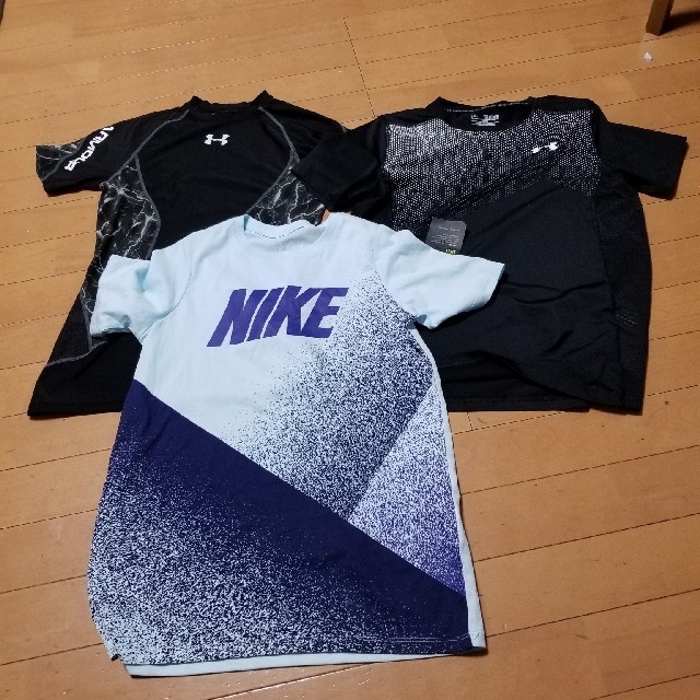 NIKE(ナイキ)のアンダーアーマー★ナイキ★Tシャツ★ドライTシャツ　160㎝セット キッズ/ベビー/マタニティのキッズ服男の子用(90cm~)(Tシャツ/カットソー)の商品写真