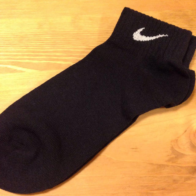 NIKE(ナイキ)のナイキ 靴下 ネイビー 23 24 25 レディースのレッグウェア(ソックス)の商品写真