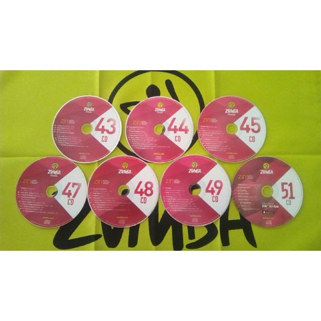 Zumba(ズンバ)のまつりかさま専用 ZUMBA ズンバ CD ジャンク エンタメ/ホビーのCD(ポップス/ロック(洋楽))の商品写真