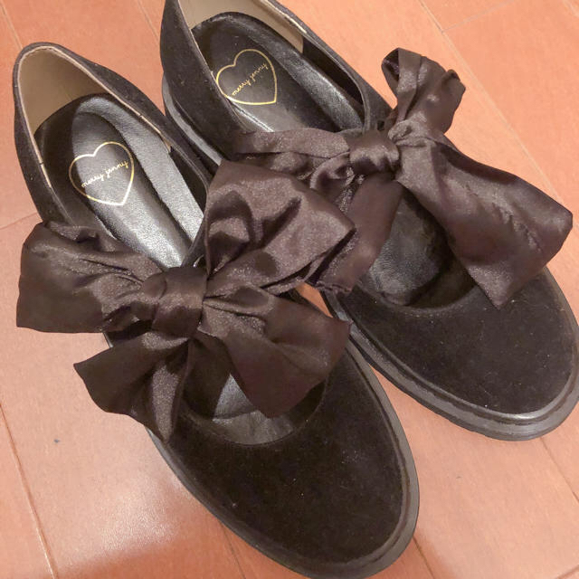 merry jenny(メリージェニー)の【値下げ】MerryJennyリボンフラットシューズ レディースの靴/シューズ(ローファー/革靴)の商品写真