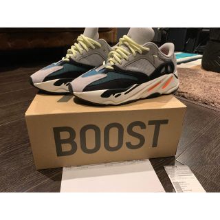 アディダス(adidas)の国内正規 yeezy 700(スニーカー)