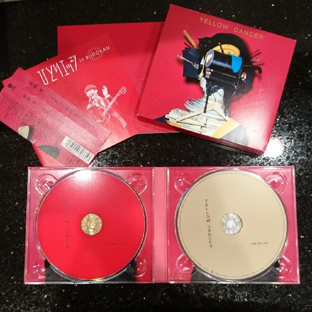 星野源🌟YELLOW DANCER 【初回限定盤A】CD+Blu-ray  エンタメ/ホビーのCD(ポップス/ロック(邦楽))の商品写真