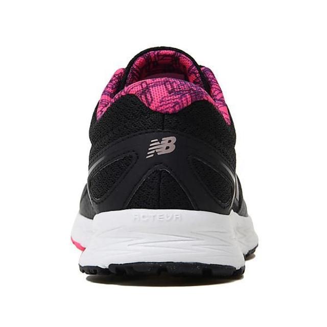 New Balance(ニューバランス)の41％OFF♪ニューバランス☆チャレンジランナーWFLSHLB2 レディースの靴/シューズ(スニーカー)の商品写真