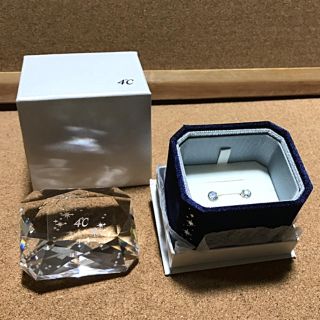 ヨンドシー(4℃)の4℃ ピアス ジュエリーボックス付き(ピアス)