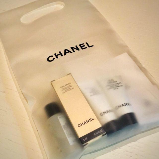 【CHANEL】2018年 顧客プレゼント コスメ/美容のキット/セット(コフレ/メイクアップセット)の商品写真