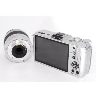 ❤美品♪Wi-Fi♪超コンパクト一眼レフ！！❤PENTAX ペンタックス Q10