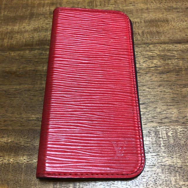 LOUIS VUITTON - claire様専用 VUITTON エピ iPhone 6 7 7s ケース の通販 by sa0chimu's shop｜ルイヴィトンならラクマ