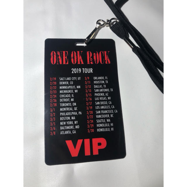 ONE OK ROCK(ワンオクロック)のワンオク EYE OF THE STORM サイン入りCD エンタメ/ホビーのタレントグッズ(ミュージシャン)の商品写真