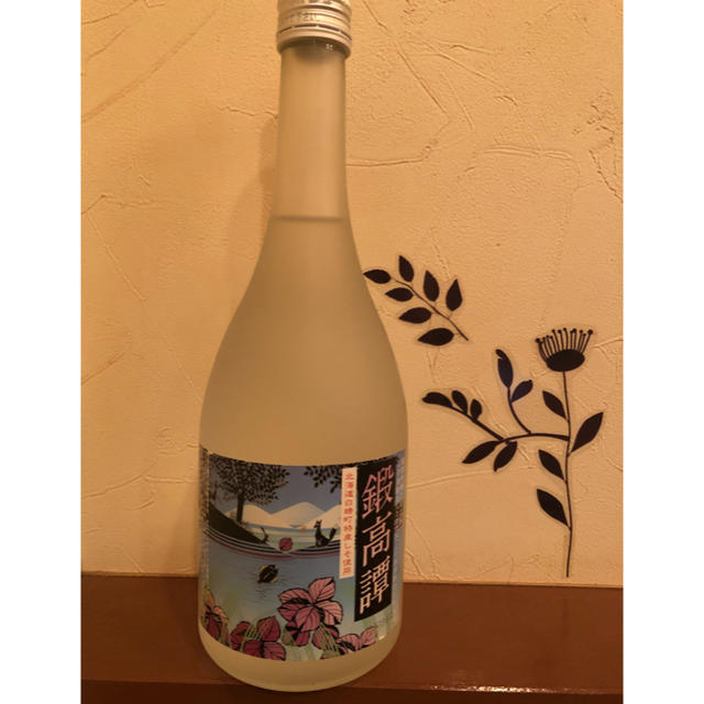 ❁*.しそ焼酎 鍛高譚 720ml❁*. 食品/飲料/酒の酒(焼酎)の商品写真