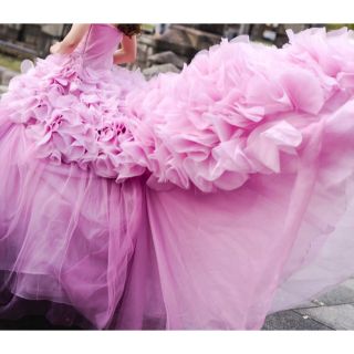 Vera Wang(ウェディングドレス)のフリマアイテム一覧 Vera Wang(ウェディングドレス)のフリマアイテム一覧